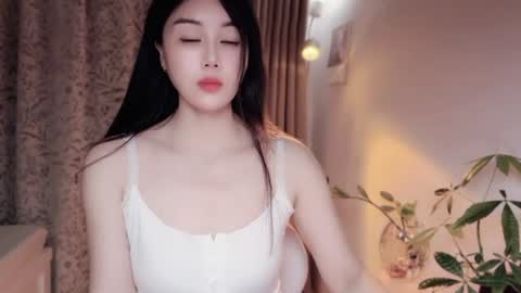 Snapshot of yuner0715 chatting on 06.29.26 YunEr online show from 06.29.26