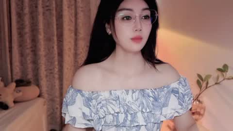 Snapshot of yuner0715 chatting on 07.06.26 YunEr online show from 07.06.26