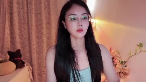Snapshot of yuner0715 chatting on 07.14.26 YunEr online show from 07.14.26