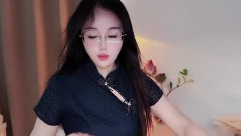 Snapshot of yuner0715 chatting on 07.16.26 YunEr online show from 07.16.26