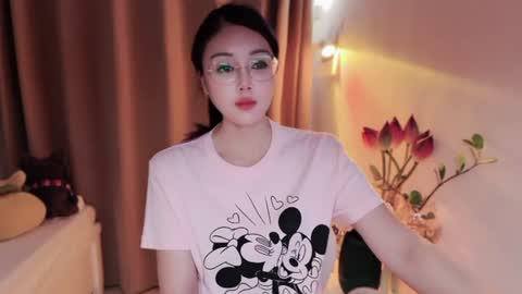 Snapshot of yuner0715 chatting on 07.17.26 YunEr online show from 07.17.26