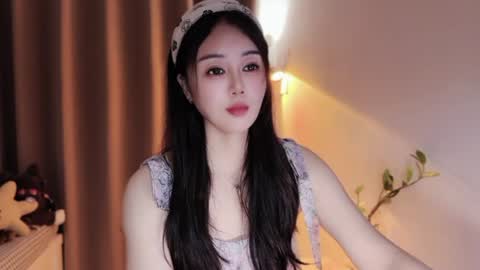 Snapshot of yuner0715 chatting on 07.30.26 YunEr online show from 07.30.26