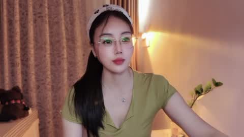 Snapshot of yuner0715 chatting on 08.05.26 YunEr online show from 08.05.26