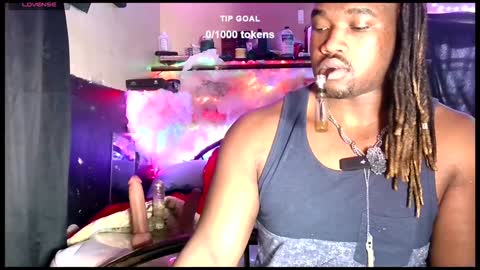 Snapshot of yungbbcbro chatting on 01.01.25 Octavian online show from 01.01.25