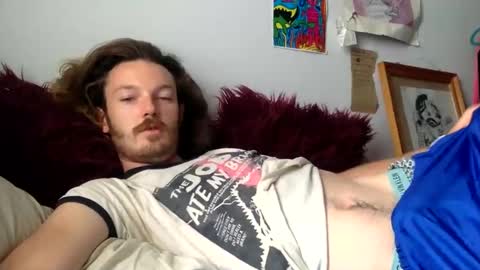 Snapshot of yunggeezer chatting on 11.18.25 yunggeezer online show from 11.18.25