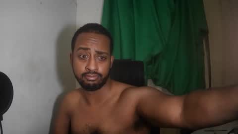 Snapshot of yungma chatting on 01.11.26 yungswade online show from 01.11.26