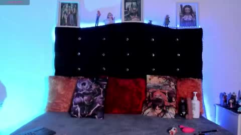 yuong soo online show from 09.20.25