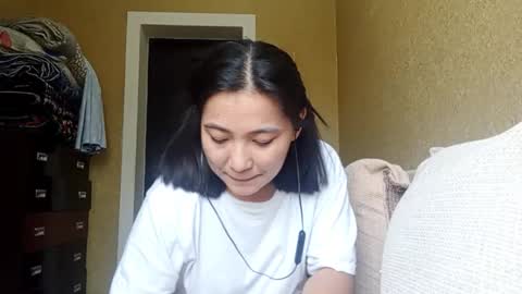 Yuna online show from 10.31.25