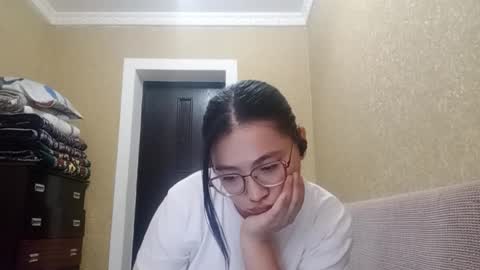 Yuna online show from 11.14.25