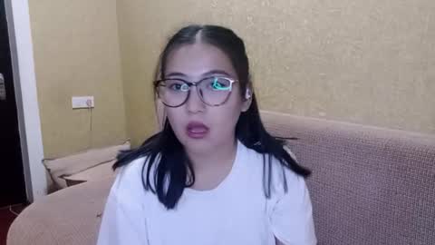 Yuna online show from 11.24.25