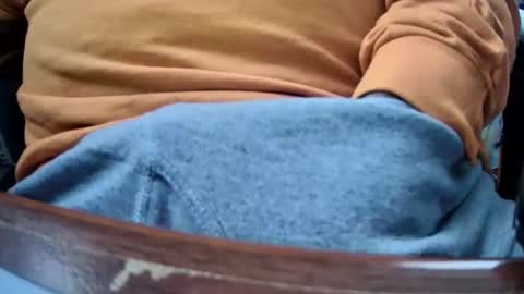 yuppers1234 online show from 12.01.25