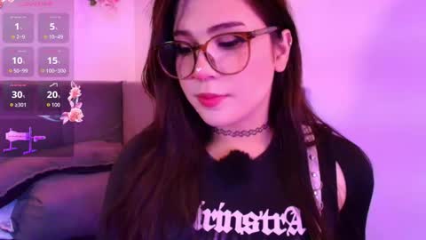 Snapshot of yuri_stars chatting on 02.15.26 Yuri Stars online show from 02.15.26