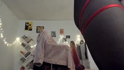 paola online show from 12.01.24