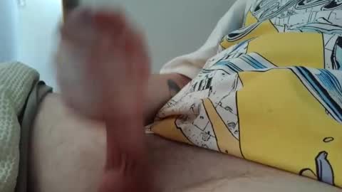 Snapshot of yutrah44 chatting on 03.01.26 yutrah44 online show from 03.01.26