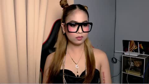 Snapshot of yvannasilva18 chatting on 02.08.25 jai online show from 02.08.25