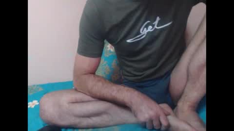 Snapshot of yvesstorm5 chatting on 11.19.25 yvesstorm5 online show from 11.19.25