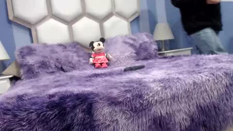yvi online show from 06.06.26