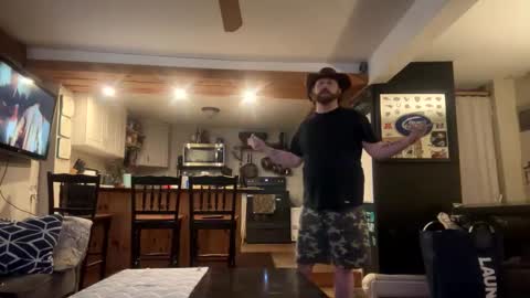 zach42104 online show from 03.06.26