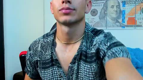 Snapshot of zachpri20 chatting on 01.07.25 zachpri20 online show from 01.07.25