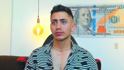 Snapshot of zachpri20 chatting on 01.12.25 zachpri20 online show from 01.12.25