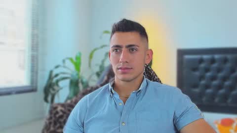 Snapshot of zachpri20 chatting on 09.28.25 zachpri20 online show from 09.28.25