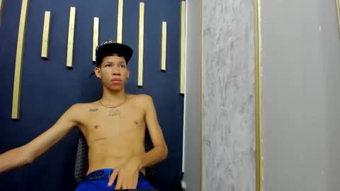 Snapshot of zack_horny19 chatting on 09.23.25 Zack online show from 09.23.25