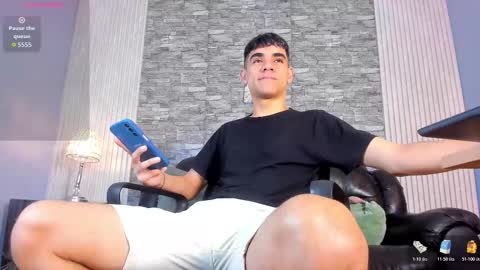 Snapshot of zack_joness10 chatting on 12.14.25 zack_joness10 online show from 12.14.25