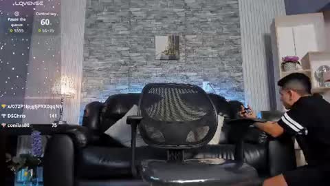 zack_joness10 online show from 06.14.26