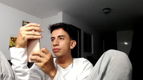 Snapshot of zack_kingg chatting on 01.25.25 Zack King online show from 01.25.25