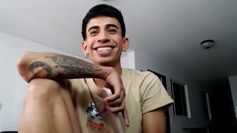 Snapshot of zack_kingg chatting on 01.27.25 Zack King online show from 01.27.25