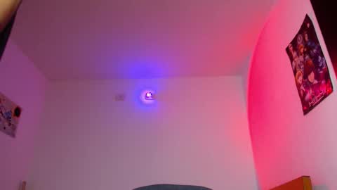 Snapshot of zack_kingg chatting on 09.09.25 Zack King online show from 09.09.25