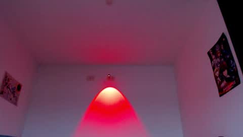 Snapshot of zack_kingg chatting on 10.01.25 Zack King online show from 10.01.25