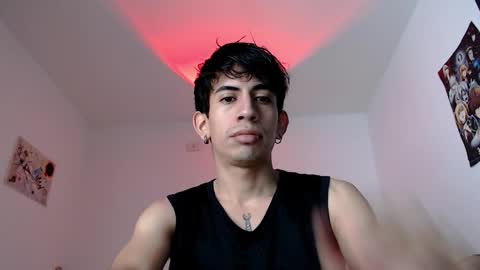 Snapshot of zack_kingg chatting on 10.12.25 Zack King online show from 10.12.25