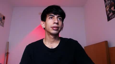 Snapshot of zack_kingg chatting on 10.22.25 Zack King online show from 10.22.25