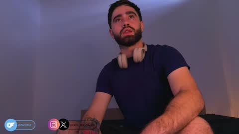 Snapshot of zack_sullivan22 chatting on 10.03.25 zack_sullivan22 online show from 10.03.25