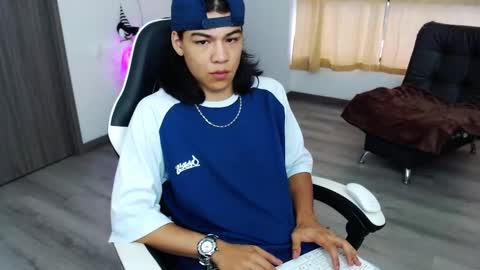 zackss_player online show from 10.22.25