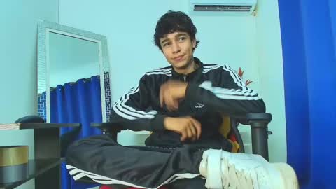 Snapshot of zacktk7 chatting on 02.19.25 zack online show from 02.19.25