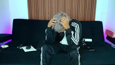 Snapshot of zacktk7 chatting on 03.07.25 zack online show from 03.07.25