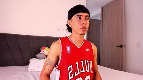 zadders_yb online show from 01.10.26