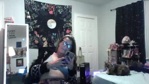 zaddyslilslutbucket online show from 10.29.25