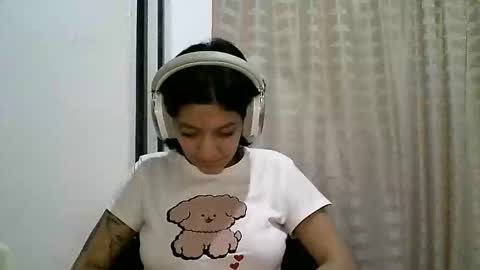 Zafiro online show from 04.30.26