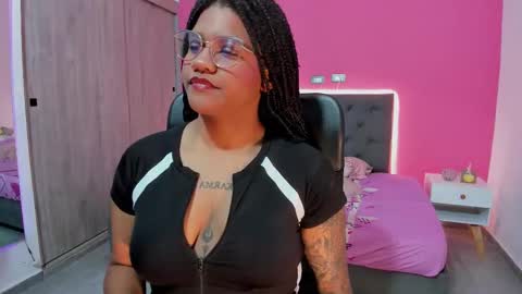 zahra_rose online show from 11.23.25