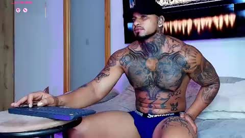INSTAGRAM yormanfit7 online show from 07.15.26