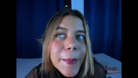 zaira_luxee online show from 11.28.25