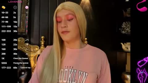 Megan online show from 05.10.26
