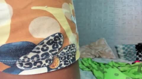 Snapshot of zamara__ chatting on 07.23.26 Zamara online show from 07.23.26