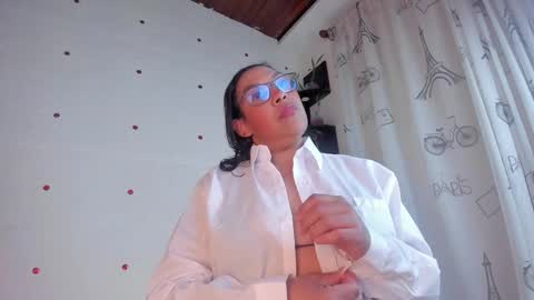 Snapshot of zamariah chatting on 10.23.25 Danna online show from 10.23.25