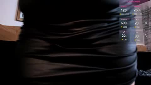 Snapshot of zamariah chatting on 12.05.25 Danna online show from 12.05.25