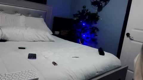 Snapshot of zamoraedii1994 chatting on 01.20.25 Edii online show from 01.20.25