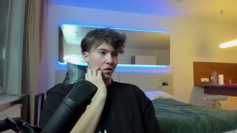 Snapshot of zander003 chatting on 01.05.25 zander003 online show from 01.05.25